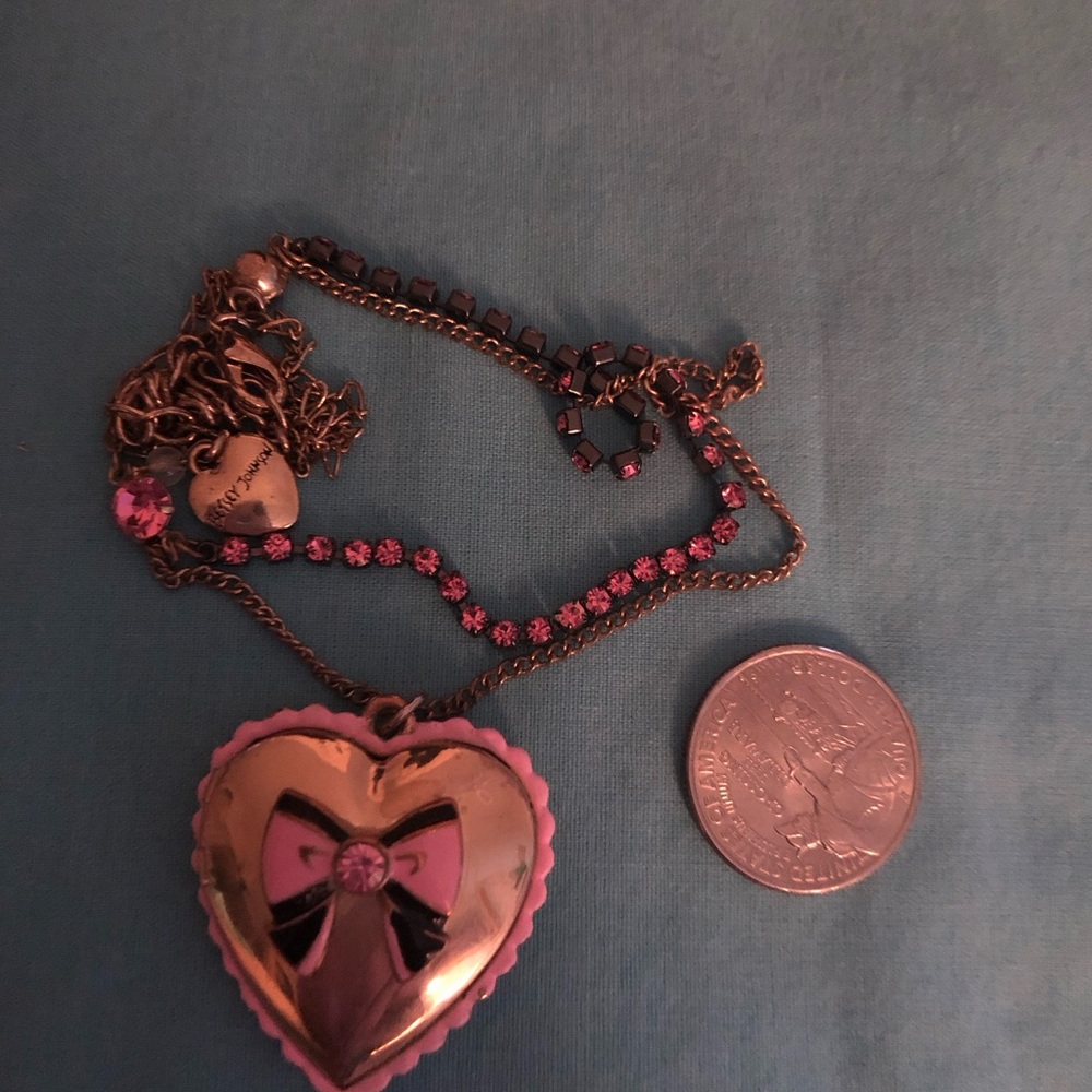 Vintage Betsey Johnson Paris Is Always A Good Idea Locket - Picture 3 of 4